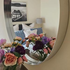 Lakeside Suite