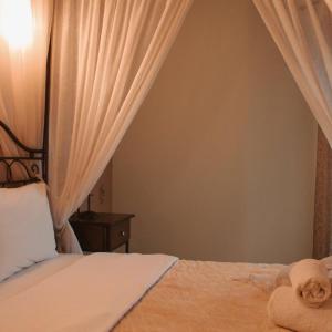 Suite with Fireplace