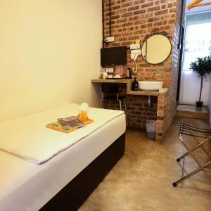 Single Room with Private Bathroom