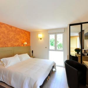 Superior Double Room River View