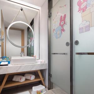 Premium Twin Room - Kids Theme