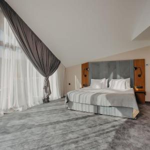 Apartment - Split Level