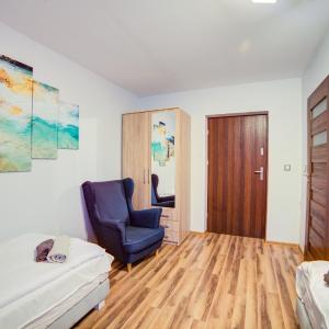 Triple Room with Private Bathroom