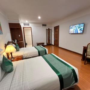 Superior Twin Room No Window