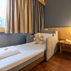 Standard Double Room with Single Sofa Bed