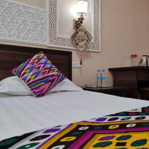 Small Single Room