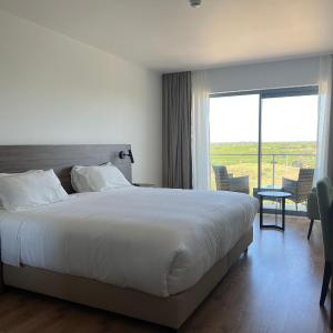 King Room with Balcony