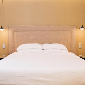 Deluxe Suite with Spa Bath
