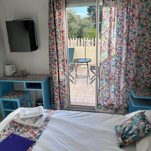 Superior Double Room with Terrace - Ground Floor