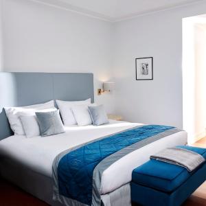 Panorama One Bedroom Suite with Balcony