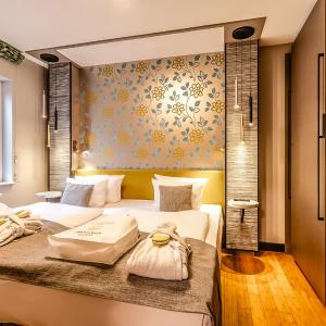 Two-Bedroom Apartment with Sea View