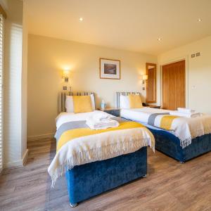 Twin Room with Terrace