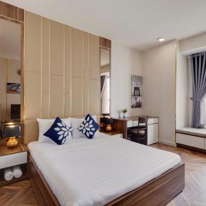 Studio Apartment with One Double Bed