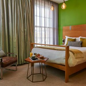 Megaro Essential Rooms