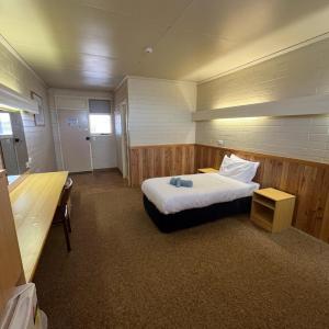 Budget Single Room