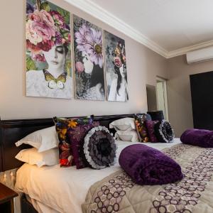 King Room with Mountain View