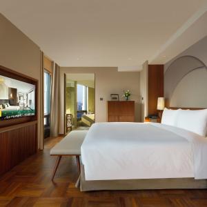 Orient Suite with River View