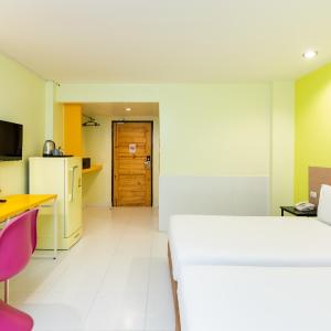 Standard Double or Twin Room - No Window