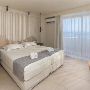 Executive Suite Sea View