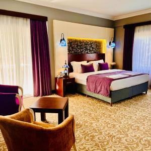 Twin Room with Balcony
