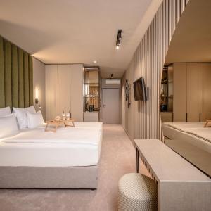 Superior Double Room with Balcony