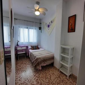 Single Room with Shared Bathroom