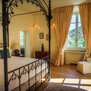 Classic Double Room with Balcony