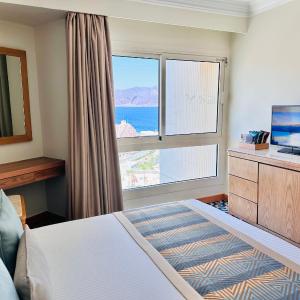 King Bay Suite