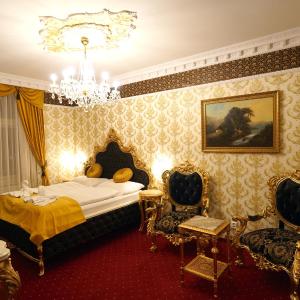 Suite with Spa Bath