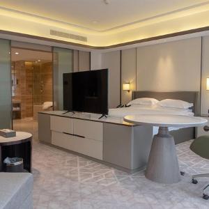 Premium King Room