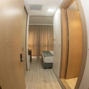Large Single Room