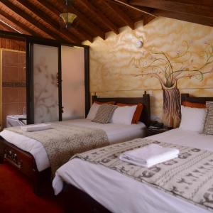 Deluxe Family Suite