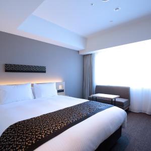 Superior Queen Room with Free access to Lounge - Non-Smoking