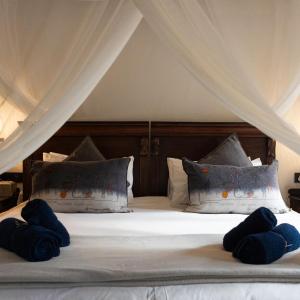 Double Chalet
