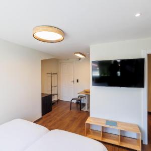 Large Twin Room