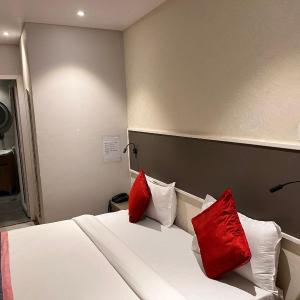 Luxury Triple Room