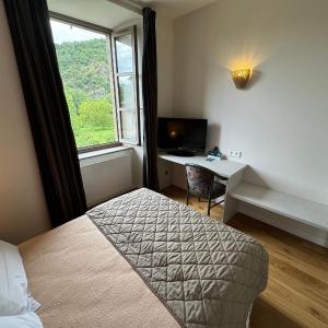 Double Room - River Side