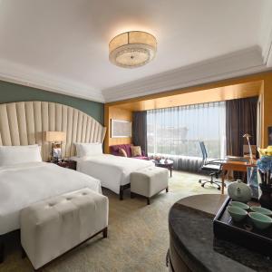 Classic Double Room with Two Double Beds