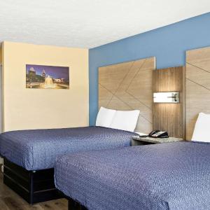 Standard Queen Room with Two Queen Beds