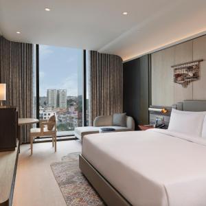 Premium King Room