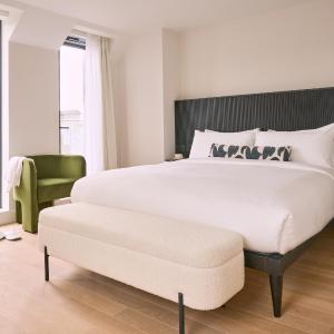 Suite with Balcony