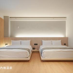 Japanese-Style Quadruple Room