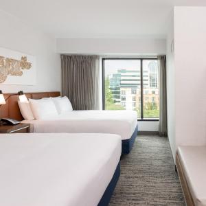 Room with Two Double Beds and Wet Bar