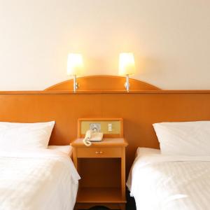 Twin Room  - High Floor - Non-Smoking