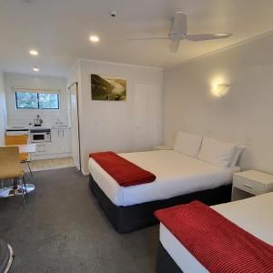 Twin Studio Unit