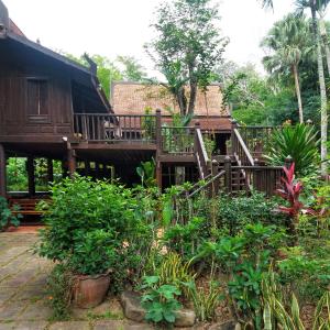 Thai House 