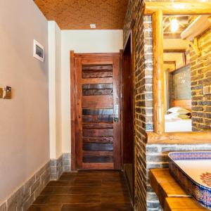 Twin Room with Private Bathroom