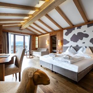 Two-Bedroom Suite with Balcony and Valley View