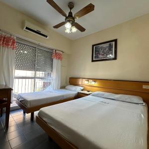 Basic Triple Room