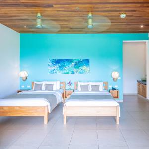 Jungle Suite, Two Queen Beds